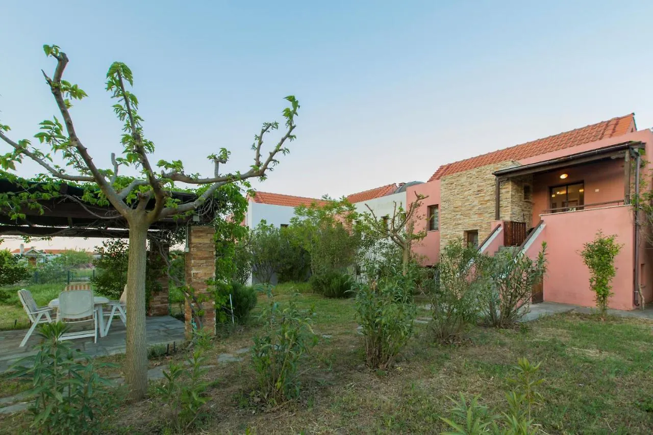 Functional House By The Sea At Ierissos Vila